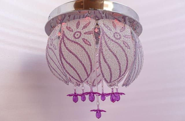 Swanart Multi Colour Musical Chandelier 4239-300