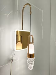 Swanart Modern Crystal Wall Sconce with LED Mirror - Elegant Bathroom Vanity Light Fixture with Gold Finish & Crystal Shade