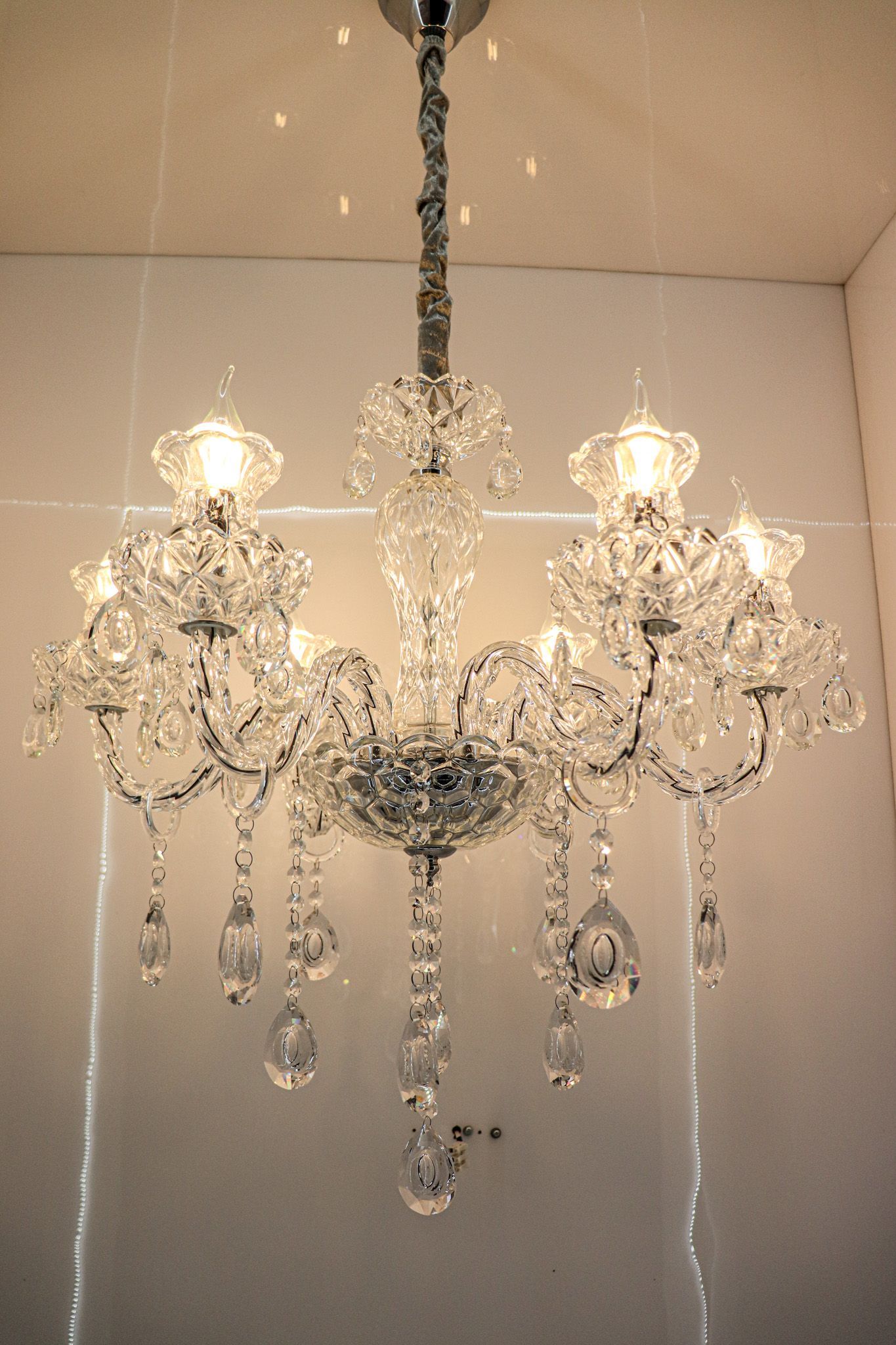 Swanart Elegant K9 Crystal Italian Chandelier Light – Luxurious 6-Light Ceiling Fixture, Modern European Design for Living Room, Dining, and Bedroom