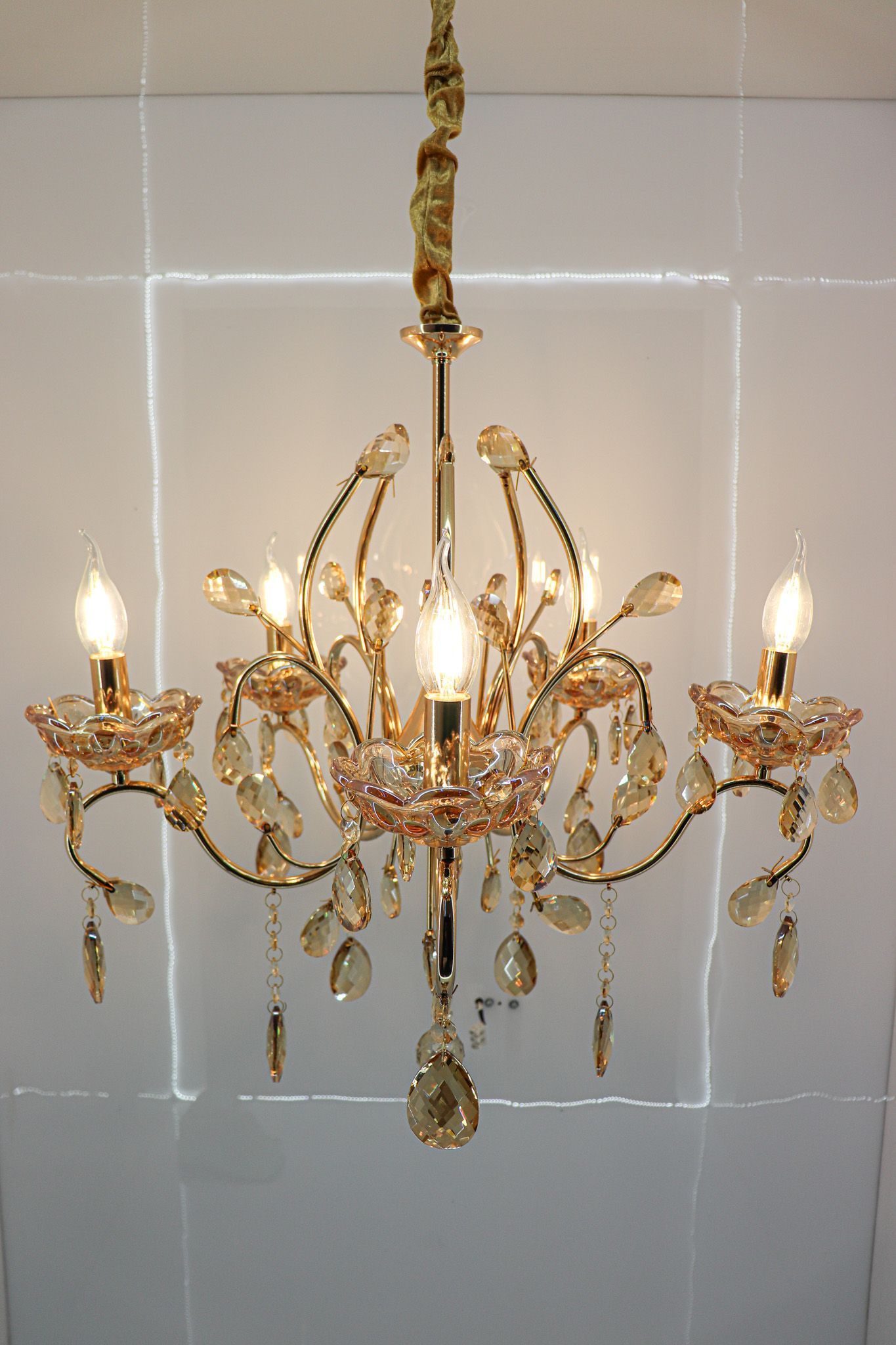 Swanart Experience Elegance: 5 Bulb Italian Chandelier | #1 in Lighting Decor